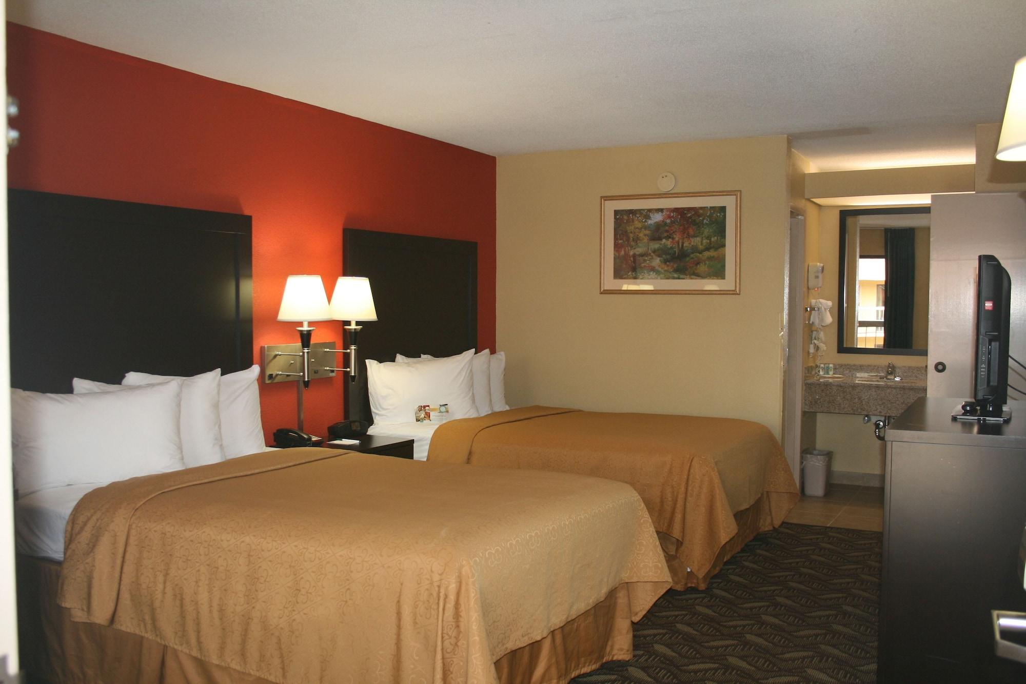 Quality Inn Fredericksburg-Central Park Area Экстерьер фото