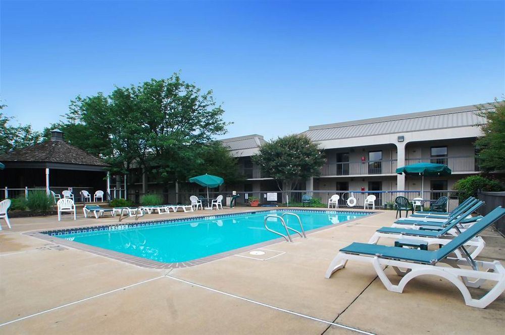 Quality Inn Fredericksburg-Central Park Area Удобства фото