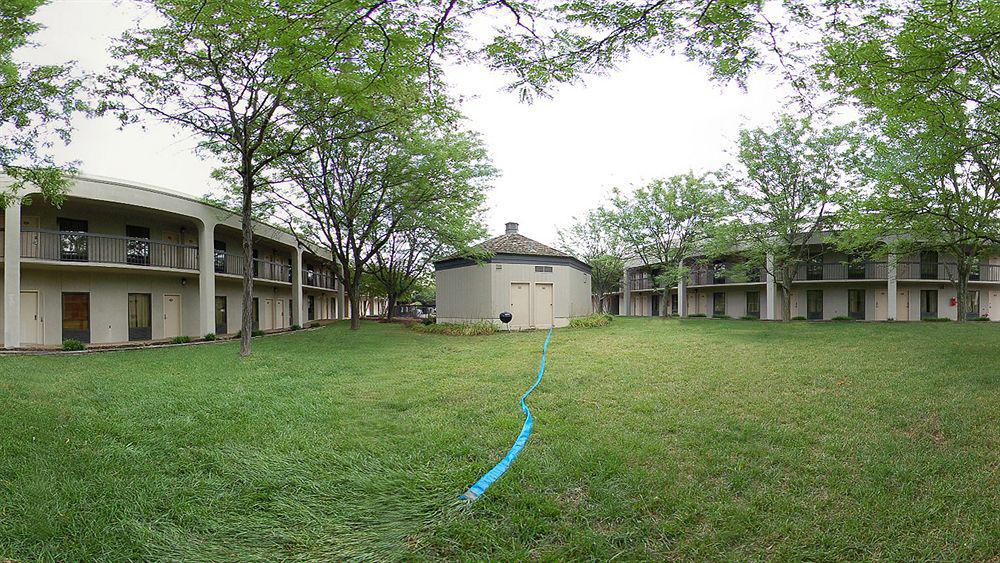 Quality Inn Fredericksburg-Central Park Area Экстерьер фото