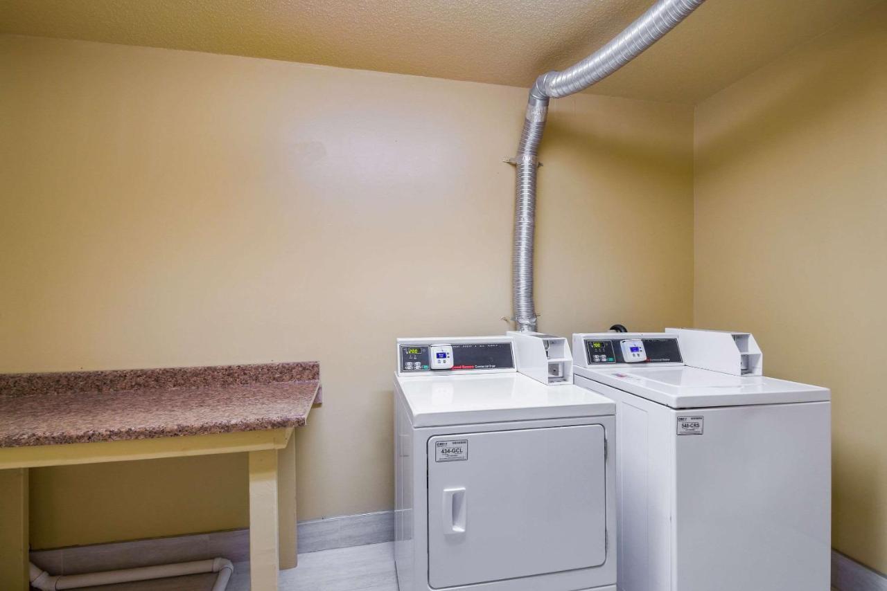 Quality Inn Fredericksburg-Central Park Area Экстерьер фото